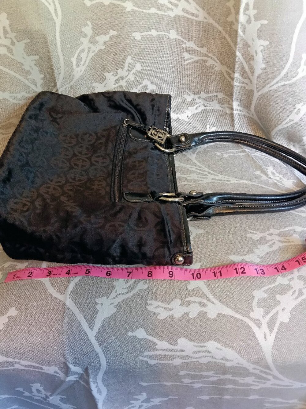 Giani Bernini Black Signature Monogram Jacquard Shoulder Bag - Picture 12 of 12